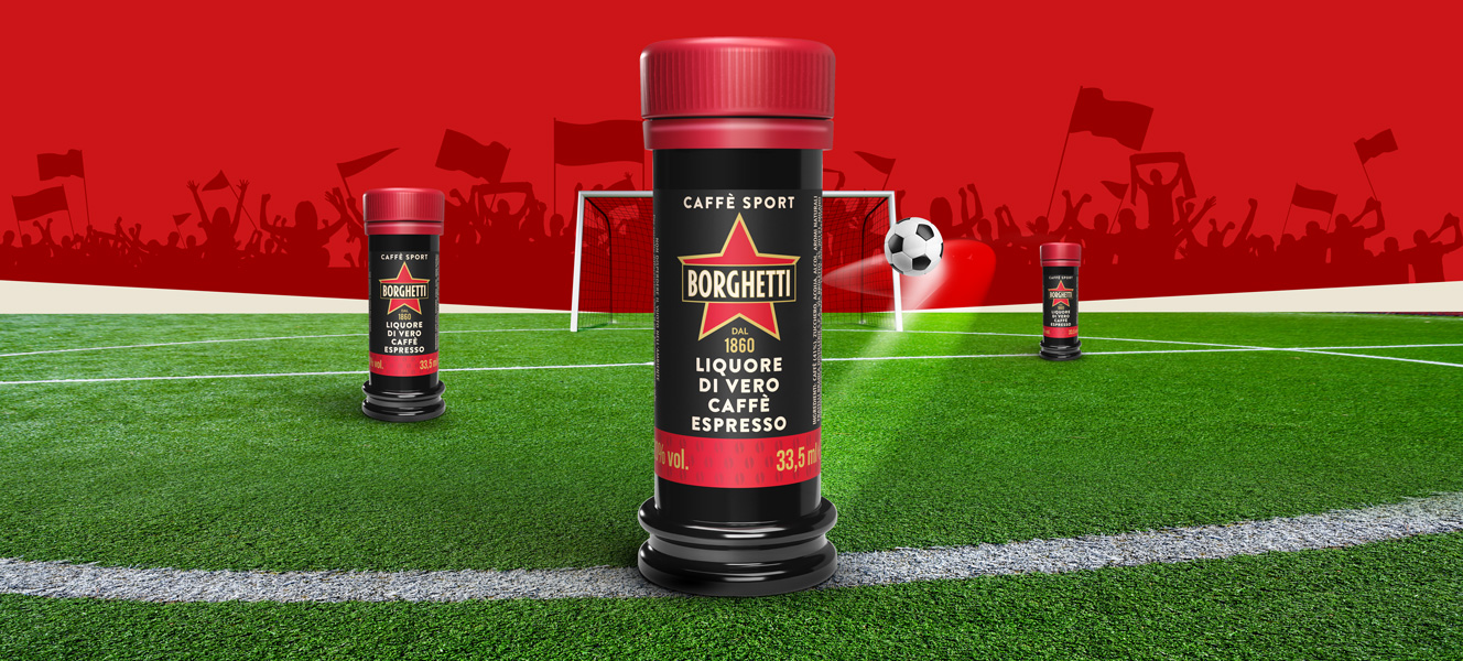 Borghettino, il formato on-the-go del liquore di caffè Borghetti servito con ghiaccio